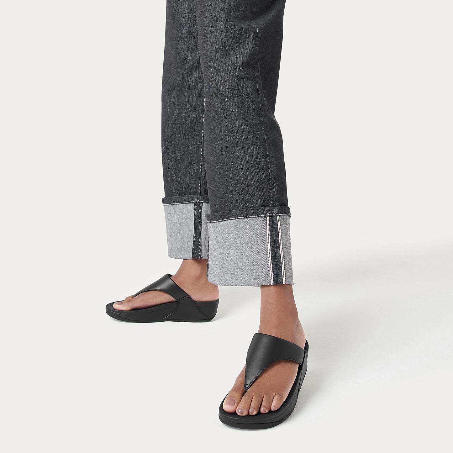 Fitflop LULU  Leather Toe-Post Sandals