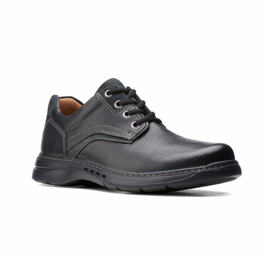 CLARKS Men's UN Brawley Pace Black Leather M